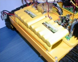microcontroladores, BASIC Stamp, microbotica, Robot aut�nomo NR3, brazo rob�tico m�vil, kit Lynxmotion, orugas, videoc�mara, transmisor TV, sonar ultras�nico, servomotores HiTec HS300, pinza manipulad