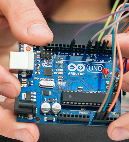 Arduino: La tecnología al alcance de todos [40ª edición]